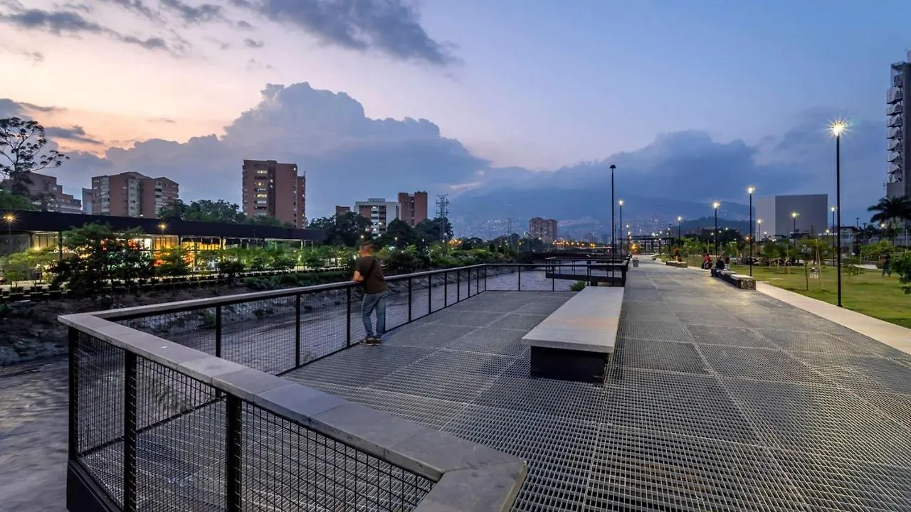 Lovely Apartment In The Best Zone Of Medellín Kolumbia